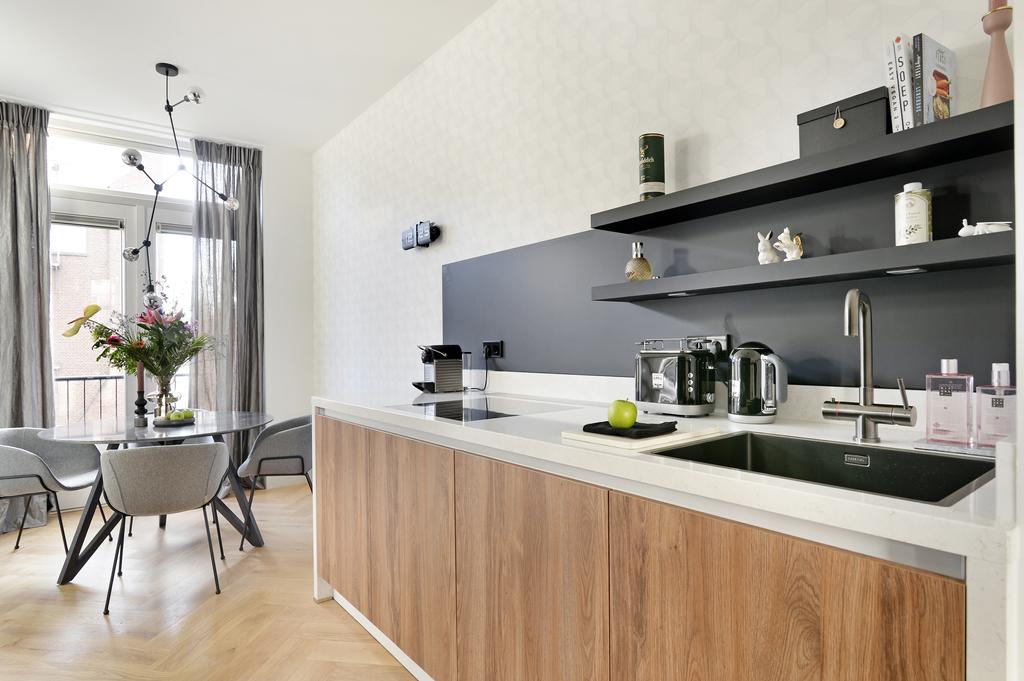 Woning te huur: Pieter Cornelisz. Hooftstraat, Amsterdam