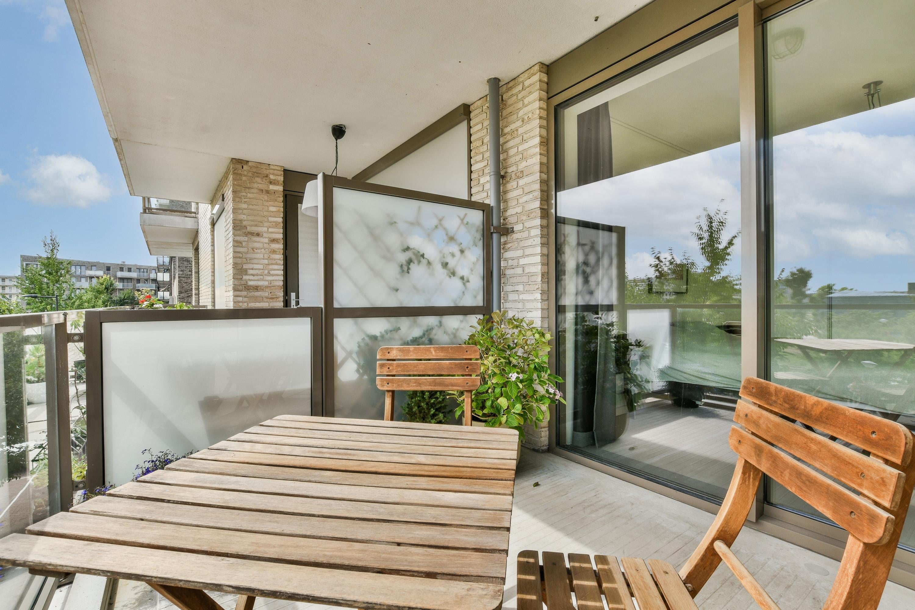 Studio te huur: Rie Mastenbroekstraat 39, Amsterdam