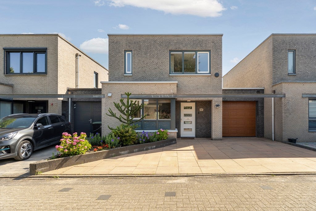 Huis Picassoweg 98 in Almere