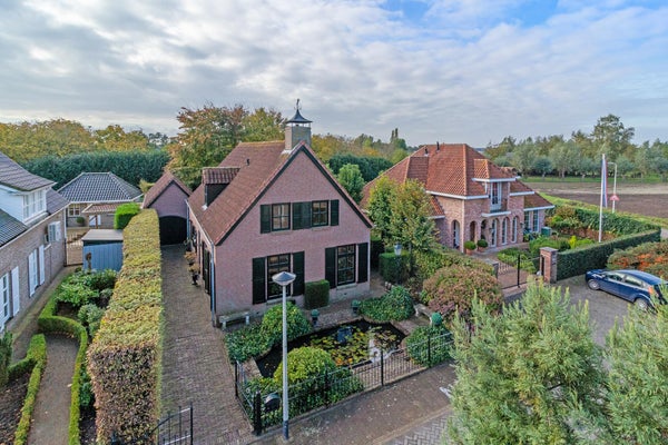 Huis te koop Krekelberg 44 in Roosendaal voor € 575.000