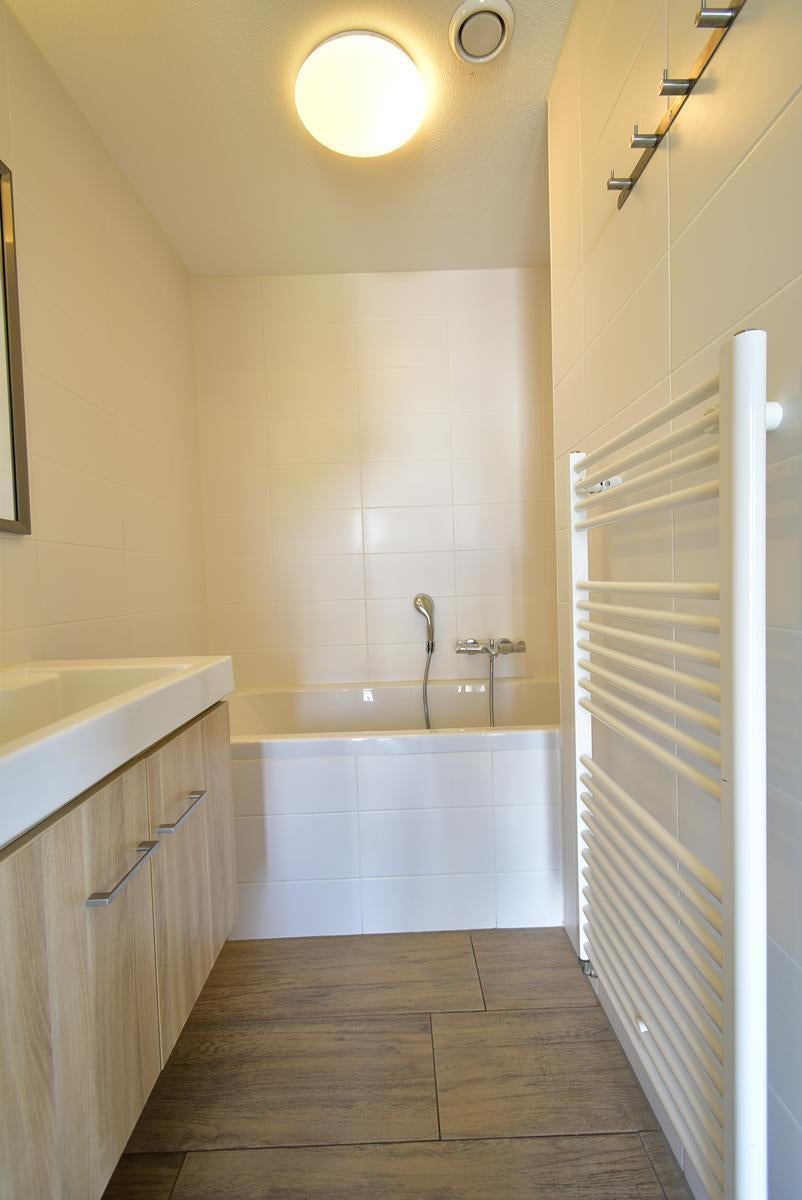 Vrijstaande woning te koop: Oude Nieuwlandseweg 11B4, Ouddorp