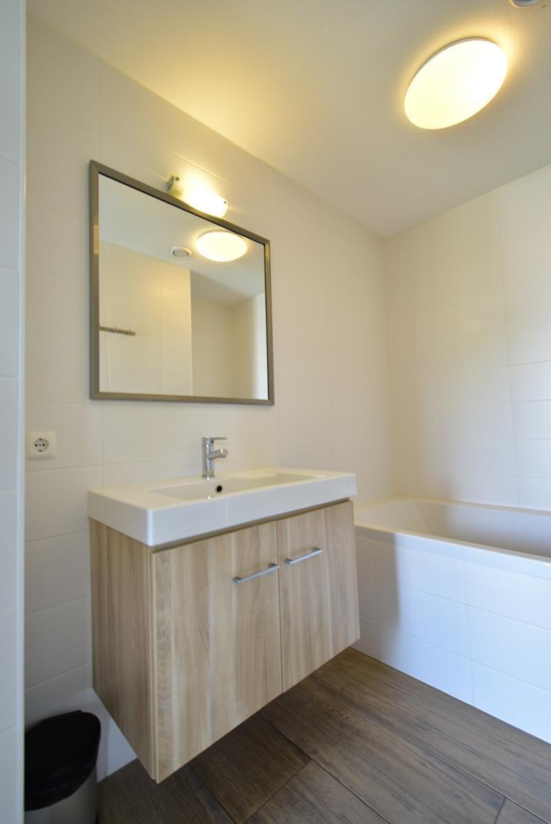 Vrijstaande woning te koop: Oude Nieuwlandseweg 11B4, Ouddorp