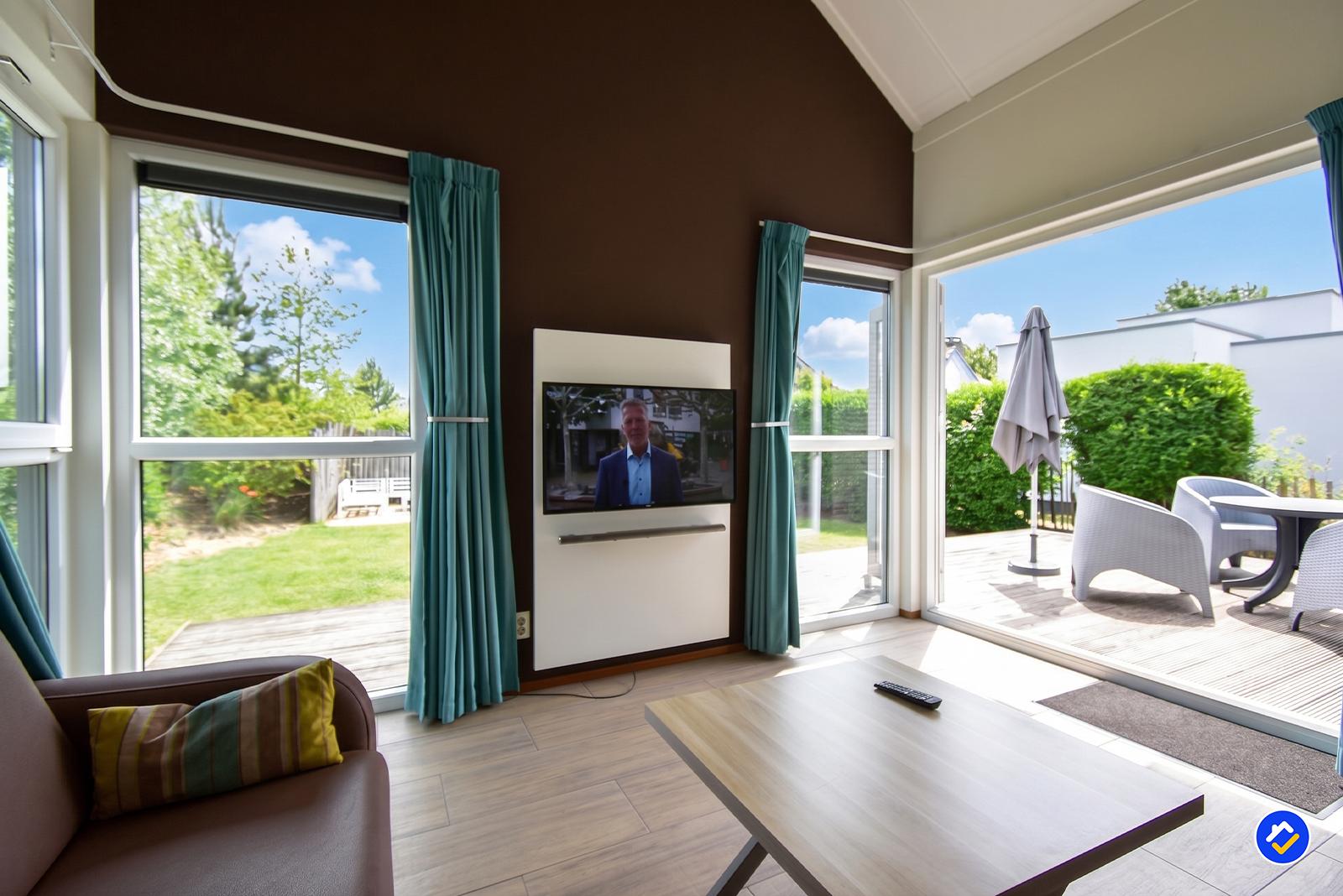 Vrijstaande woning te koop: Oude Nieuwlandseweg 11B4, Ouddorp