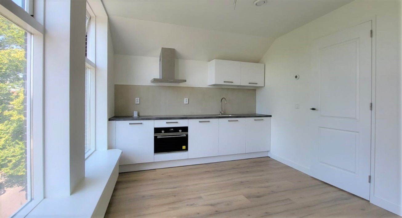 Woning te huur: Herenstraat, Leiden