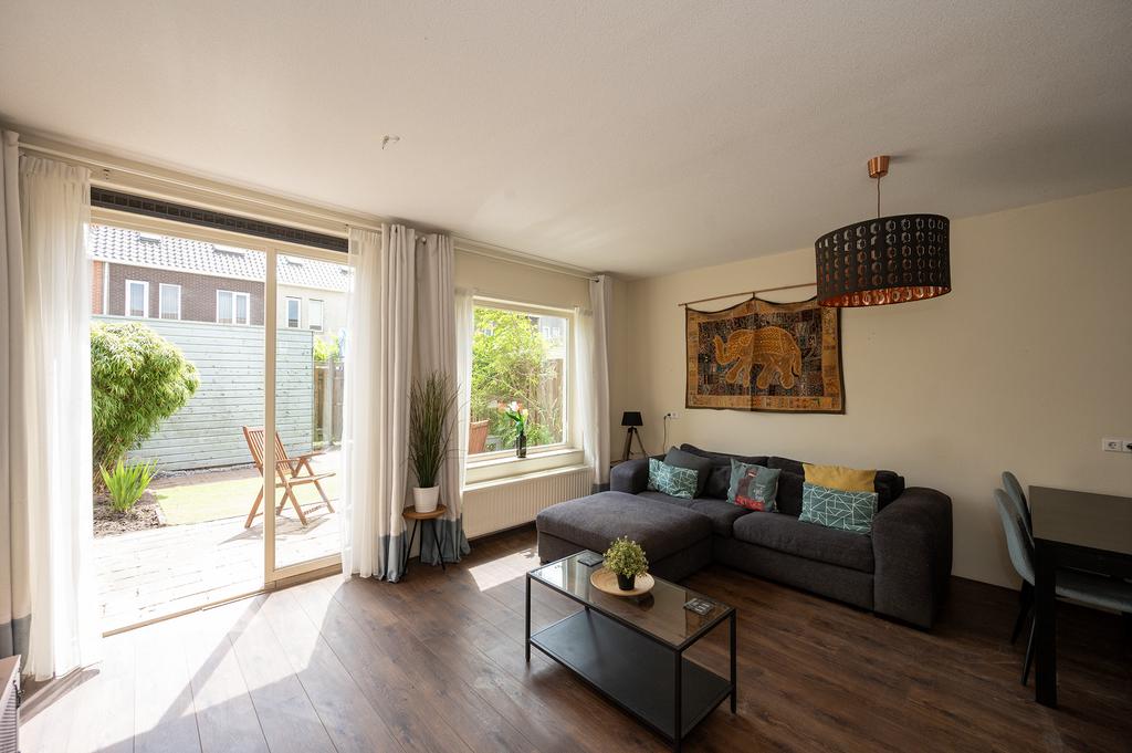Te huur Huis John Napierstraat in Amsterdam