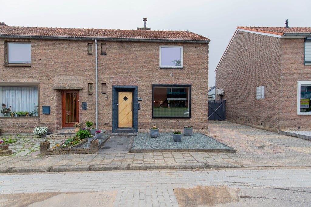 Huis Scheperstraat 10 in Beek