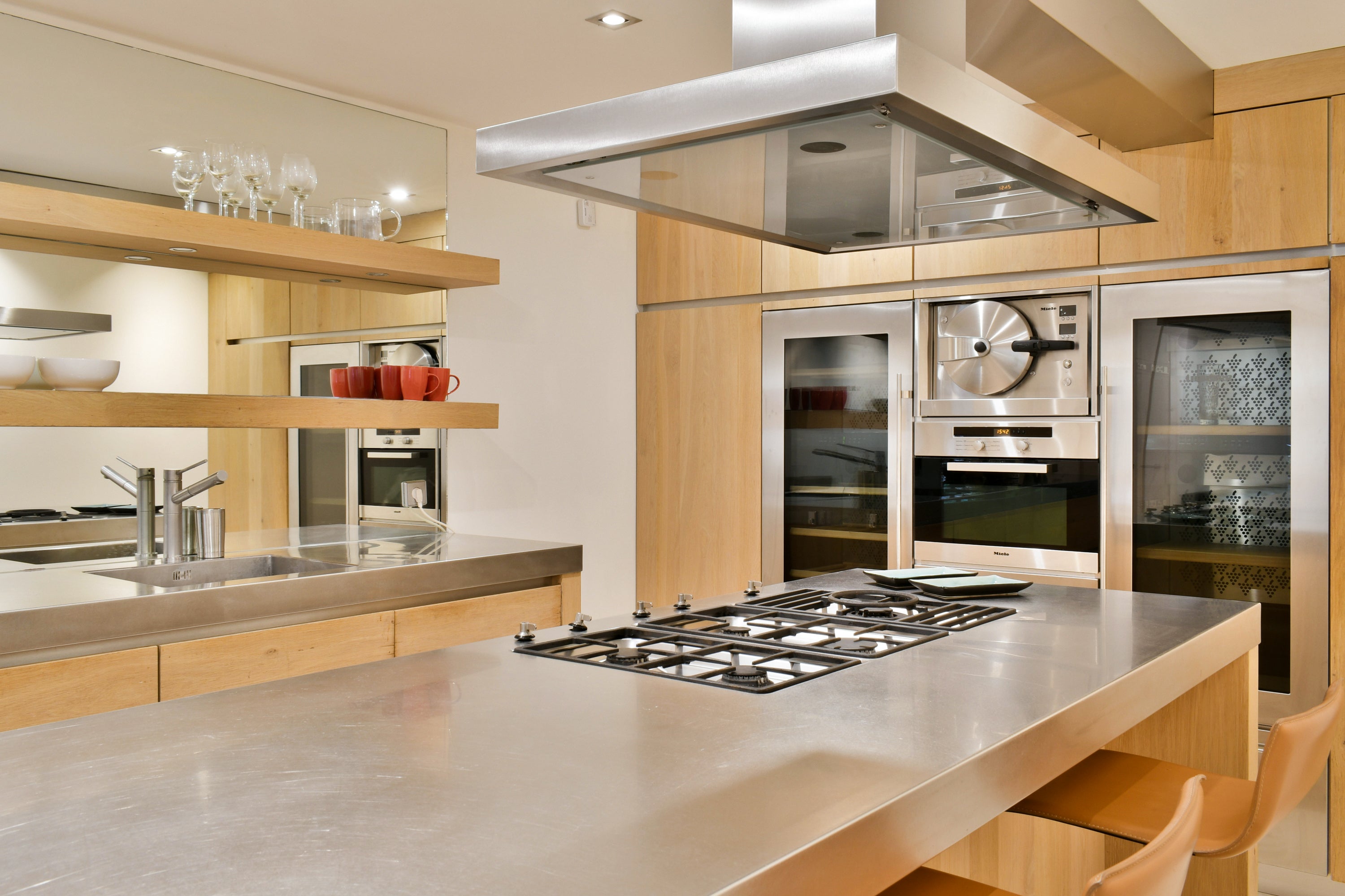 Tussenwoning te huur: Egelantiersgracht 79, Amsterdam