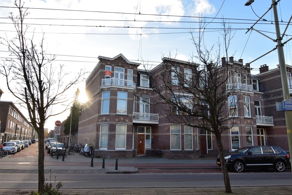 Flat Juliana van Stolberglaan