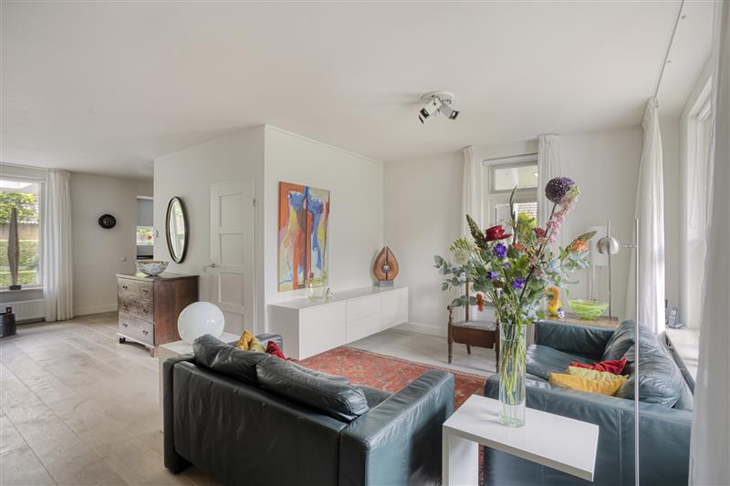 Hoekwoning te koop: Berberisstraat 2, Nederweert
