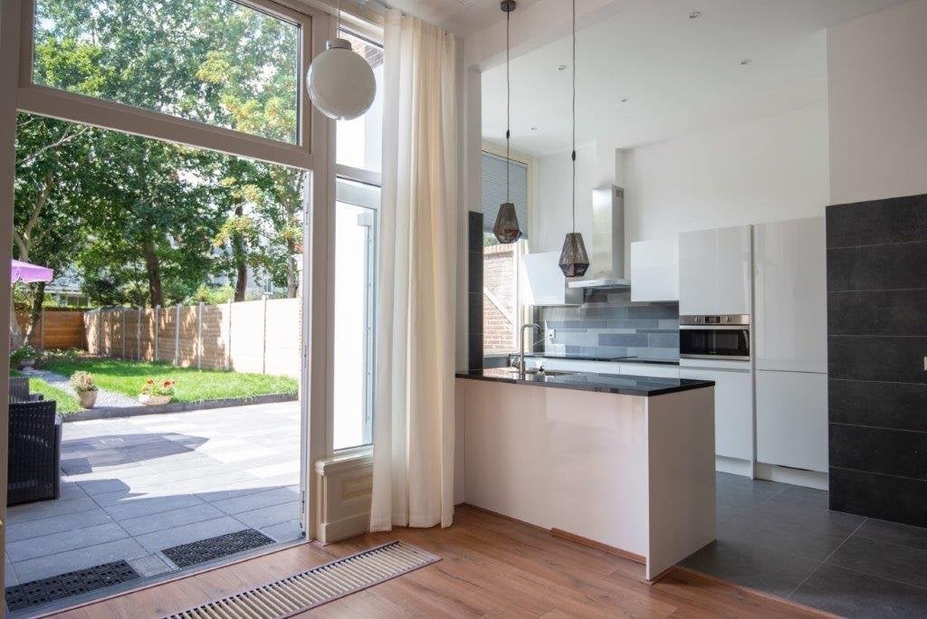 Te huur Huis Groot Hertoginnelaan in Den Haag