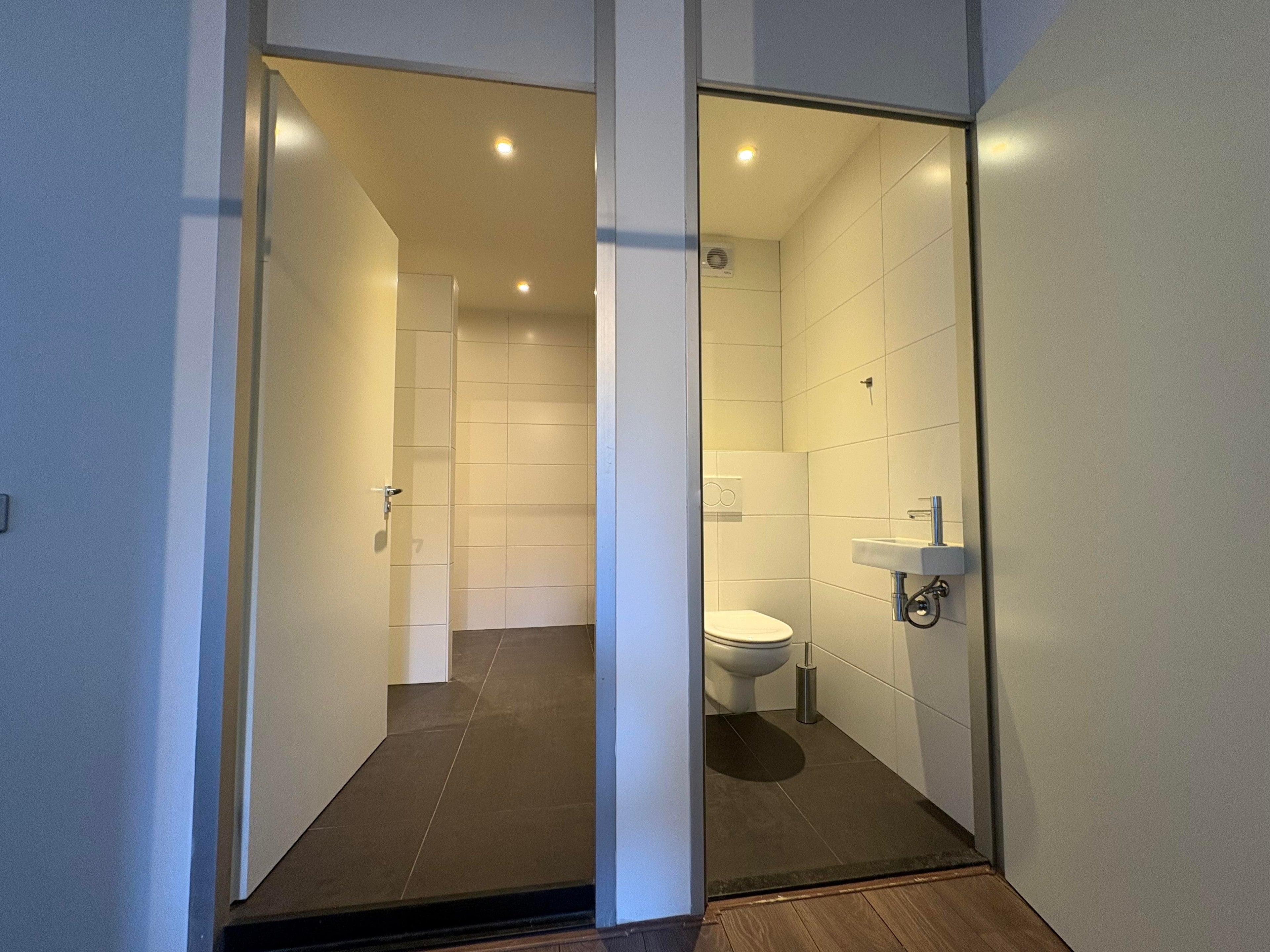 Woning te huur: Leusdenhof, Amsterdam