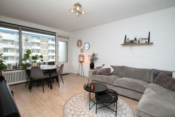 Te huur: Appartement Louis Bouwmeesterplein in Tilburg