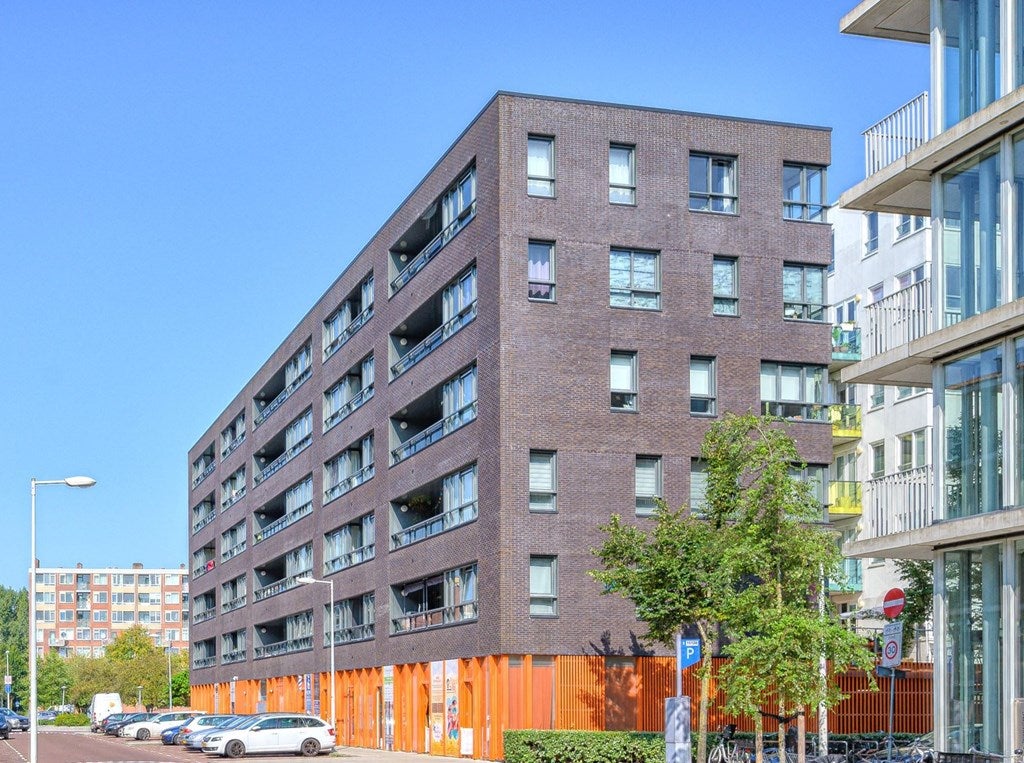 Flat Derkinderenstraat 202