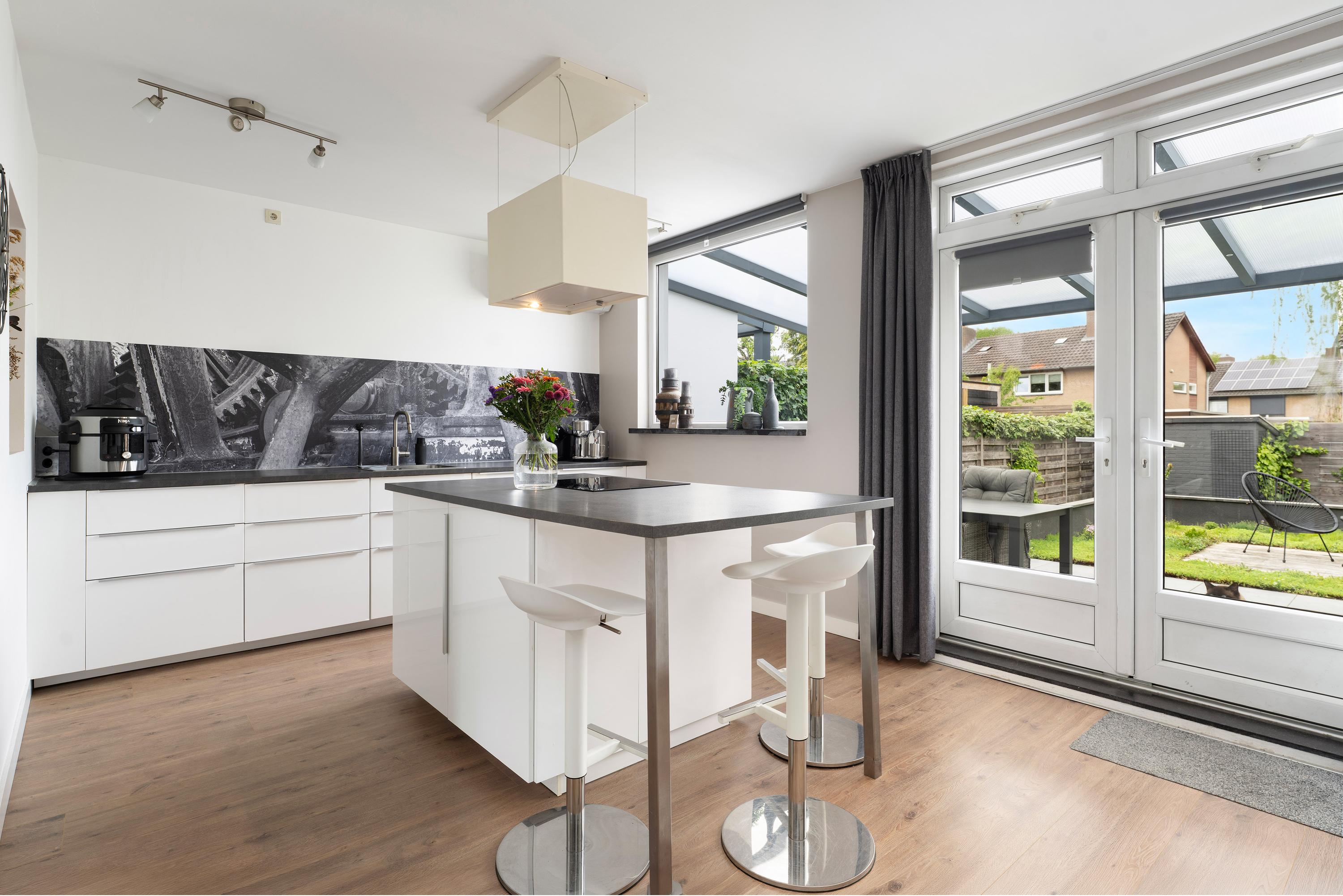 Tussenwoning te koop: Jupiterstraat 84, Brunssum