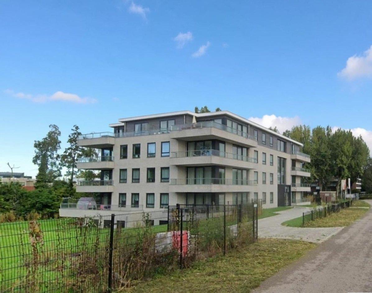 Flat Bovenkerkerweg