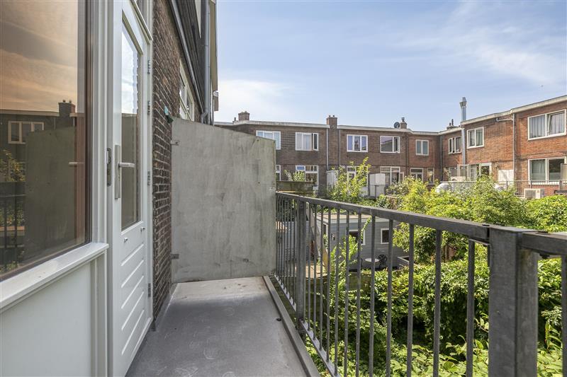Appartement te koop: Gentiaanplein 13-1, Amsterdam