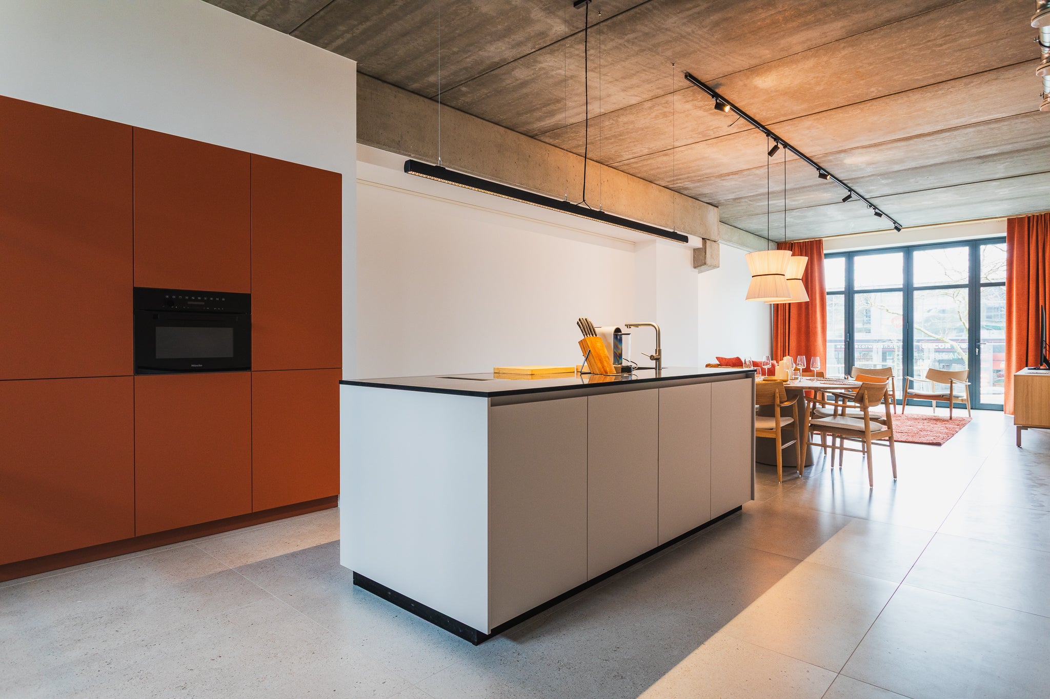 Flat Loosduinseweg 373 B 2