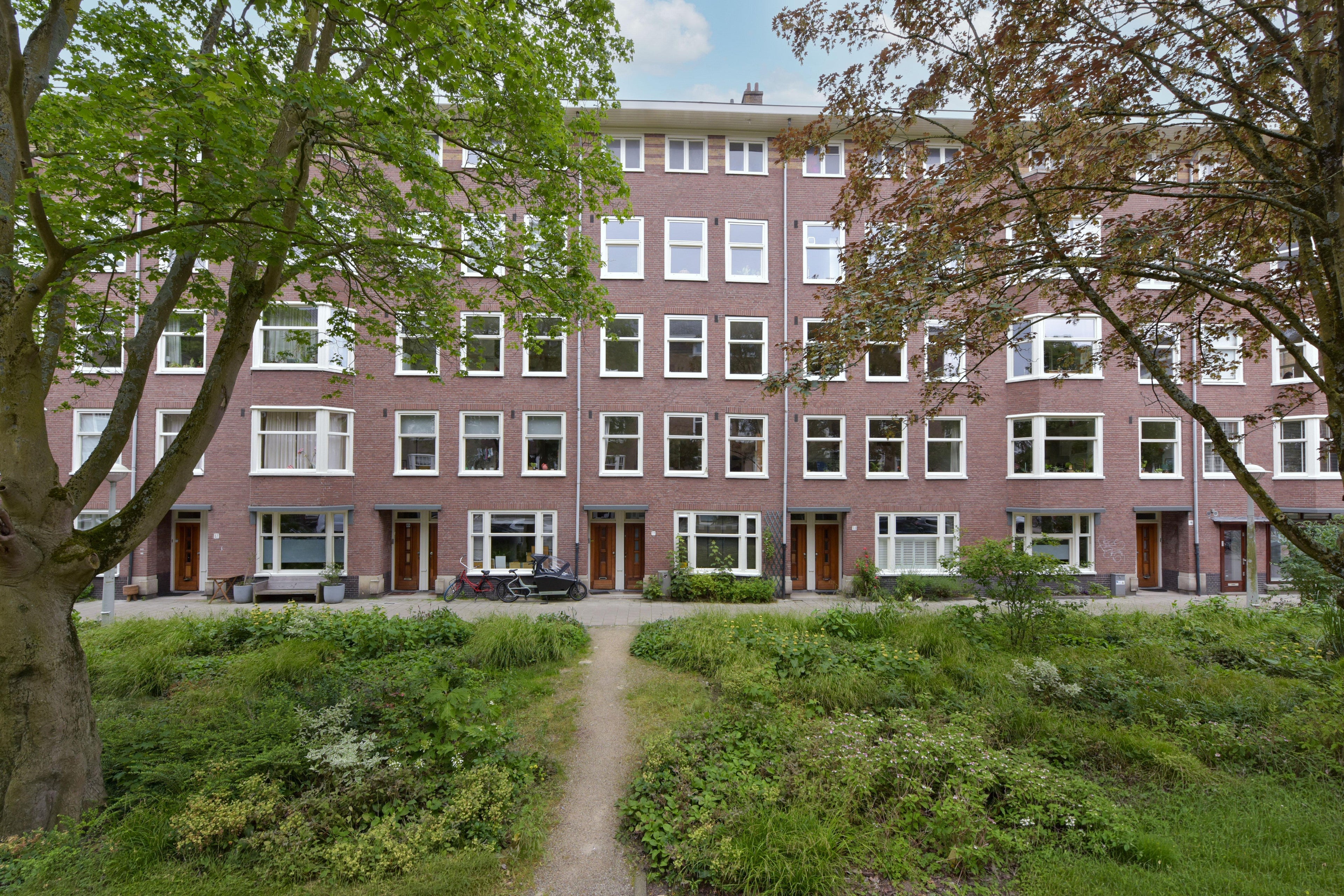 Appartement Lekstraat 71 2 in Amsterdam