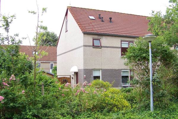 Te huur: Huis Rivierenlaan in Lelystad