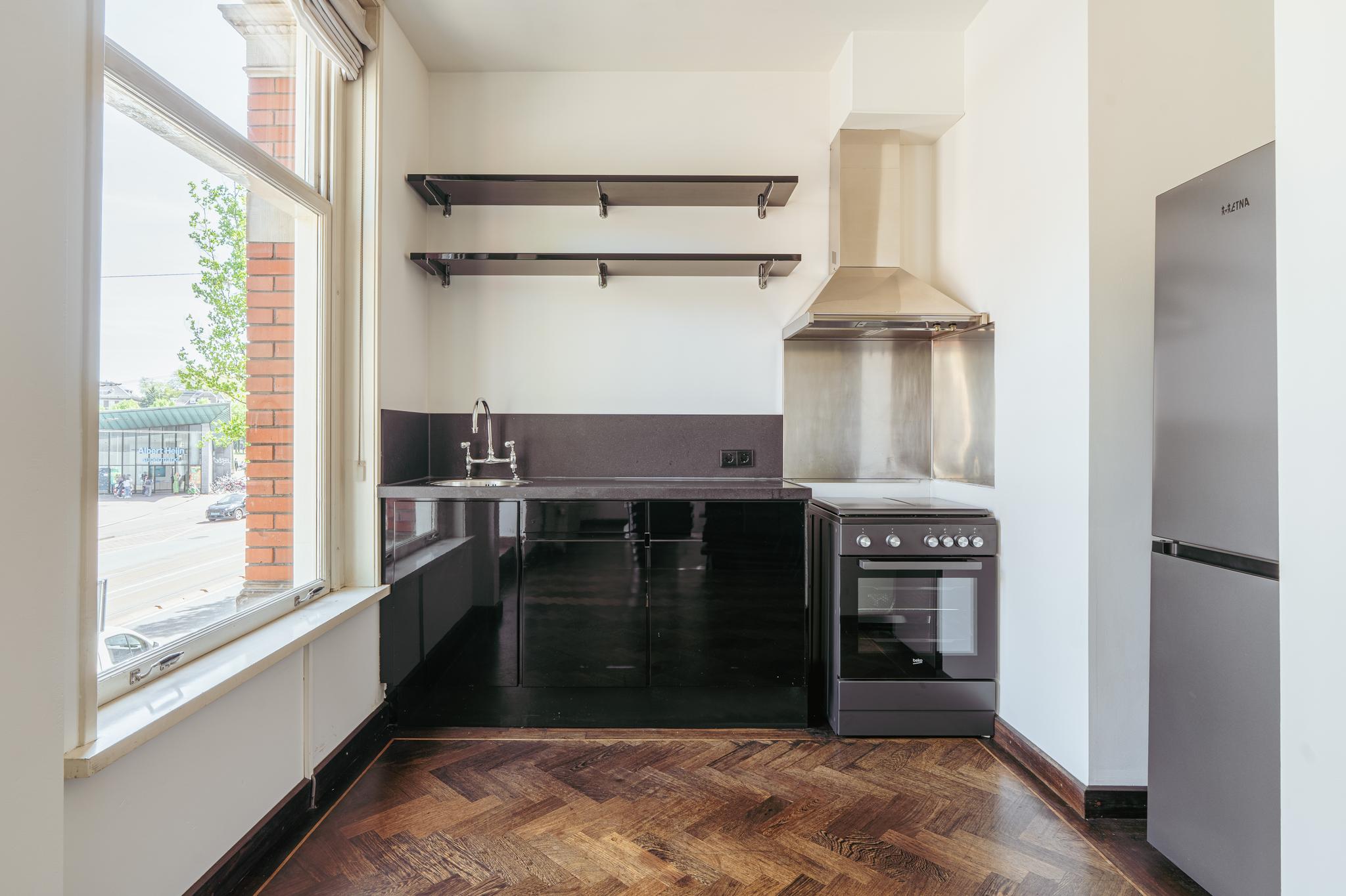 Te huur Appartement Van Baerlestraat in Amsterdam