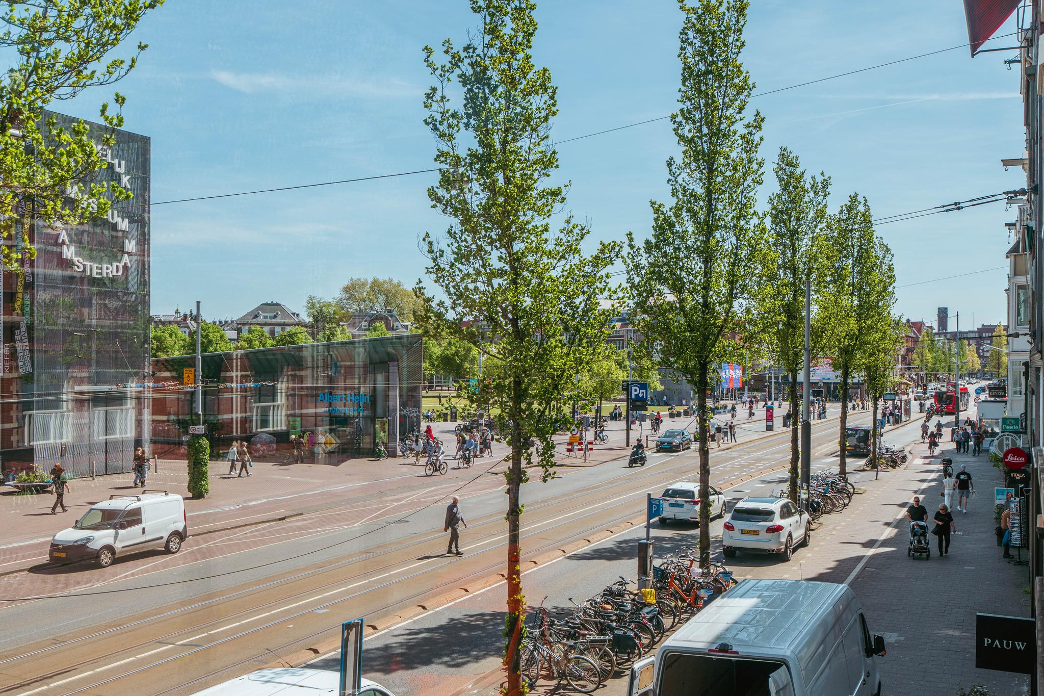 Te huur Appartement Van Baerlestraat in Amsterdam