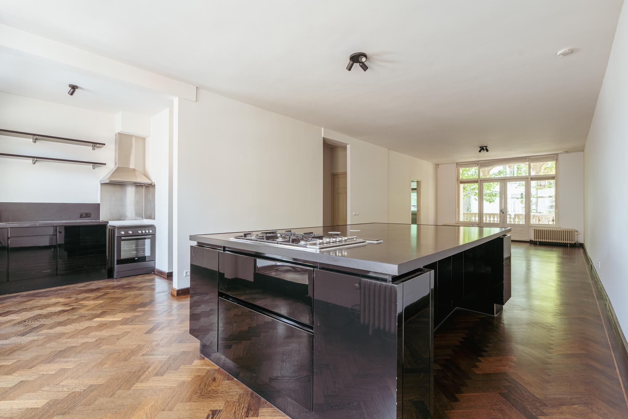 Te huur Appartement Van Baerlestraat in Amsterdam