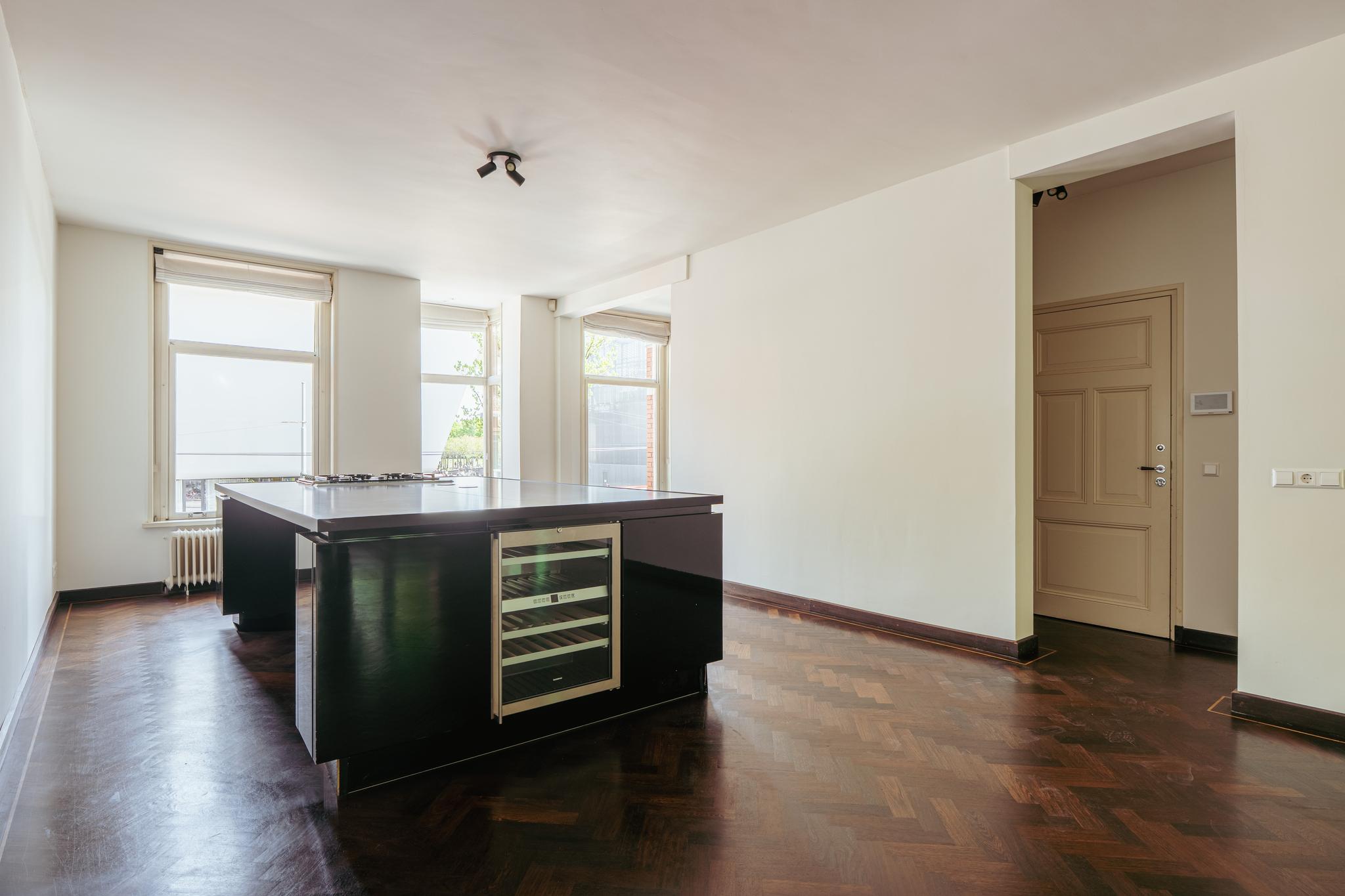 Te huur Appartement Van Baerlestraat in Amsterdam