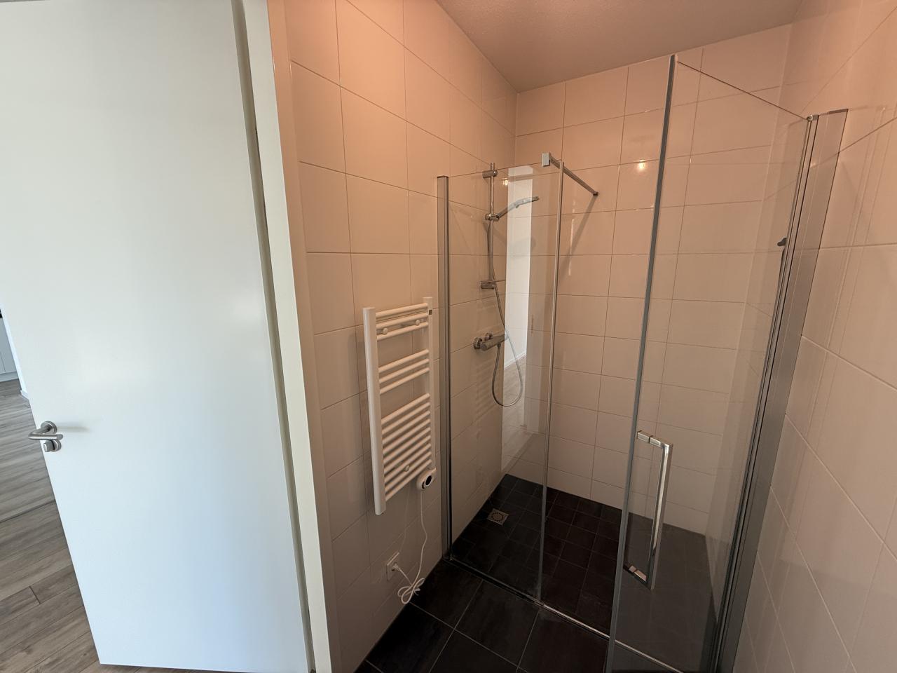 Appartement te huur: Haarlemmerweg 956, Amsterdam