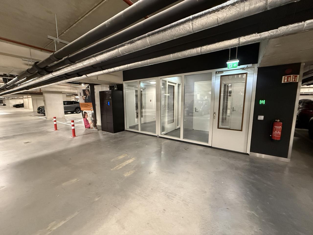 Appartement te huur: Haarlemmerweg 956, Amsterdam