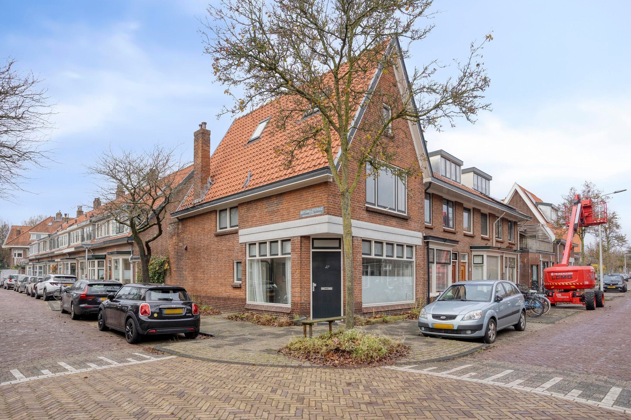 Van der Waalsstraat