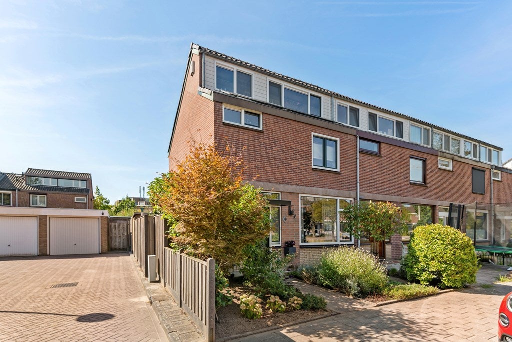 Huis Pruimentuin 14 in Barendrecht