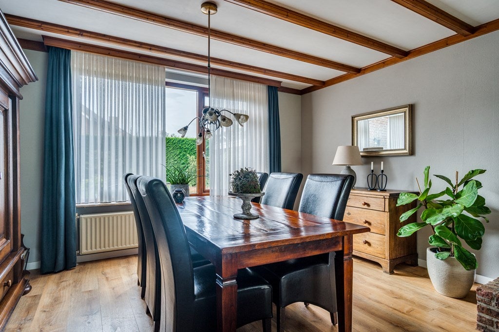 Vrijstaande woning te koop: Maasweg-West 4, Neer