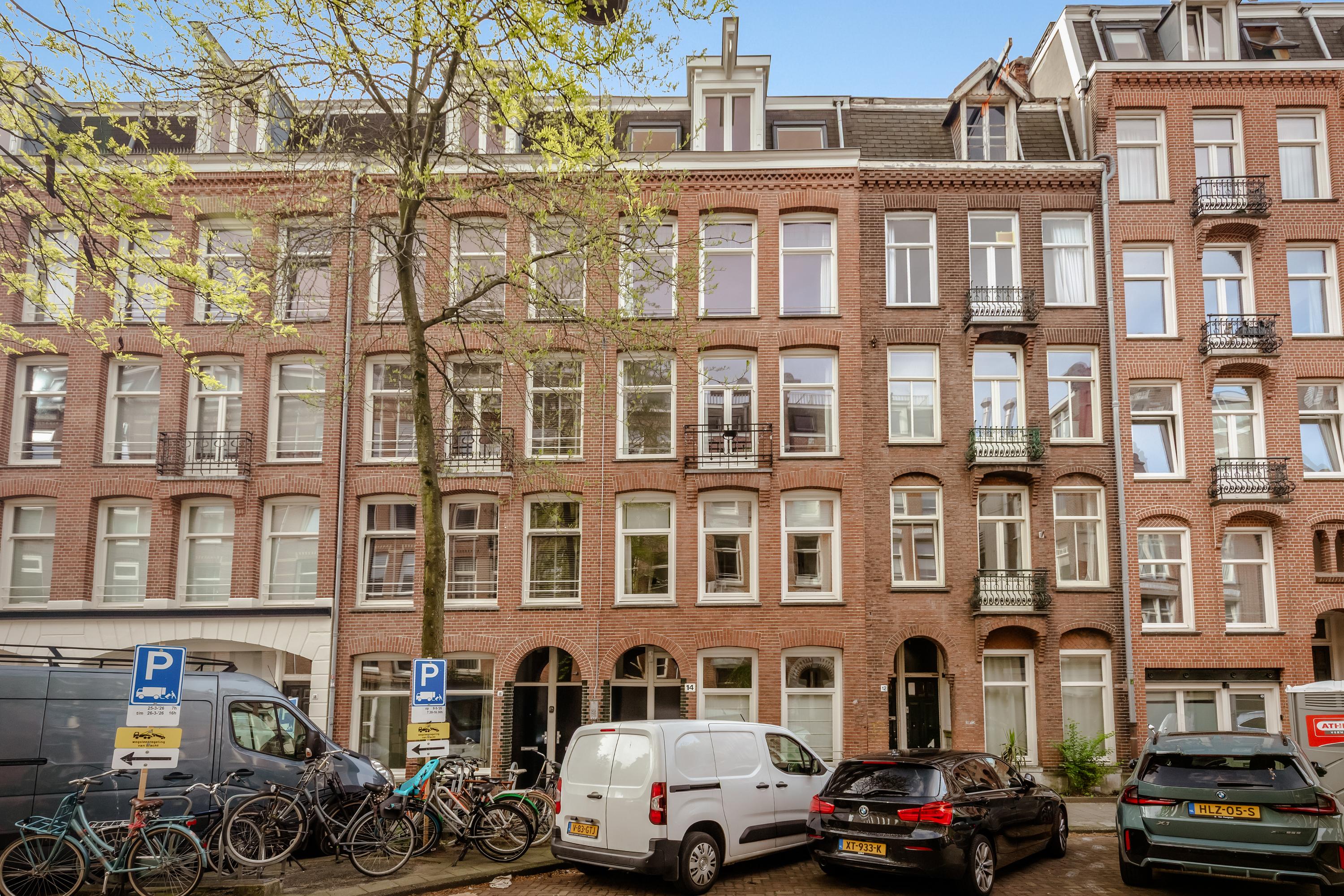 Van Ostadestraat 14 3 apartment