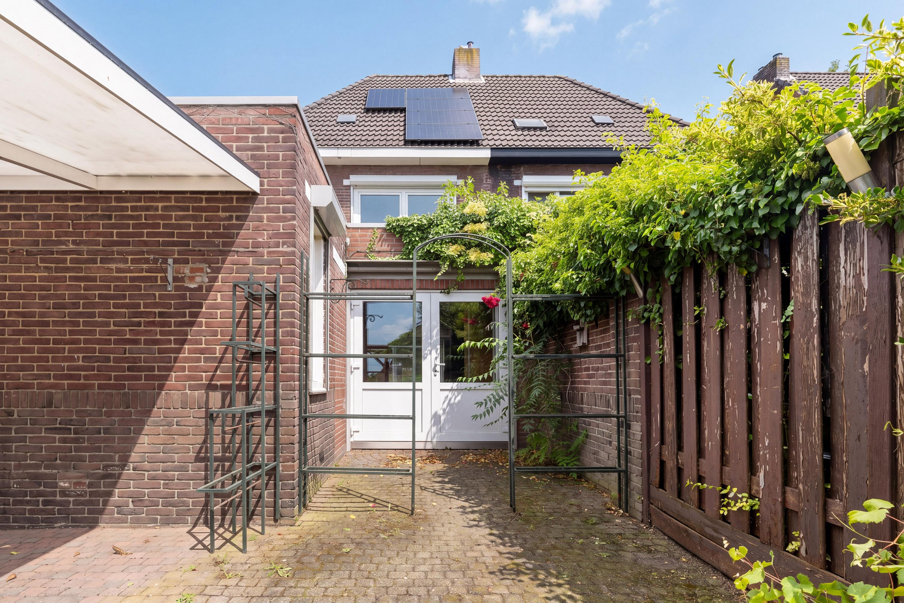 Tussenwoning te koop: Verlengde Wilhelminastraat 20, Hoensbroek