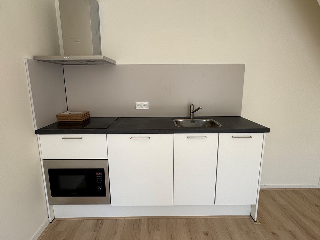 Kamer te huur: Nieuwstraat, Groningen