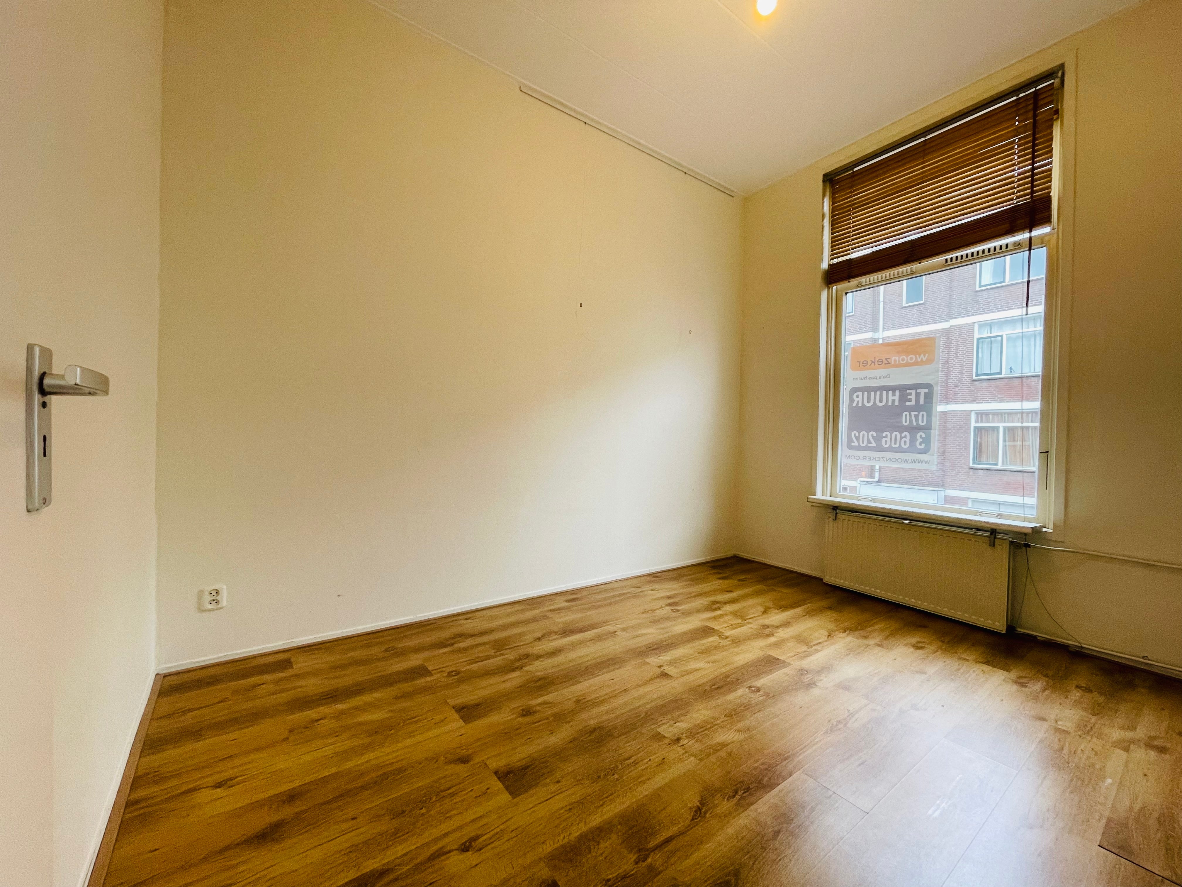 Appartement te huur: Lange Beestenmarkt 11B, 'S-Gravenhage