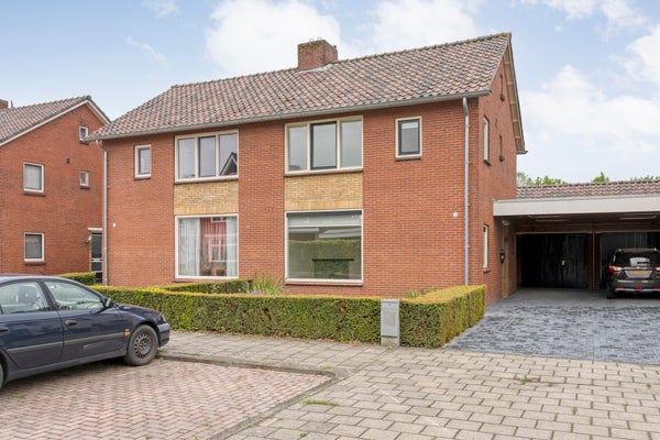 Huis Gunnerstraat in Weerselo