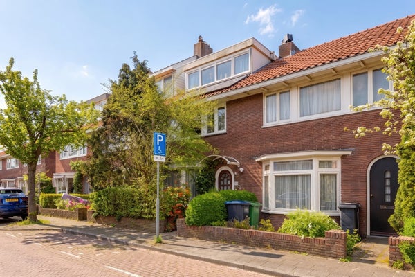 Huis De Surmontstraat 10 in Amstelveen