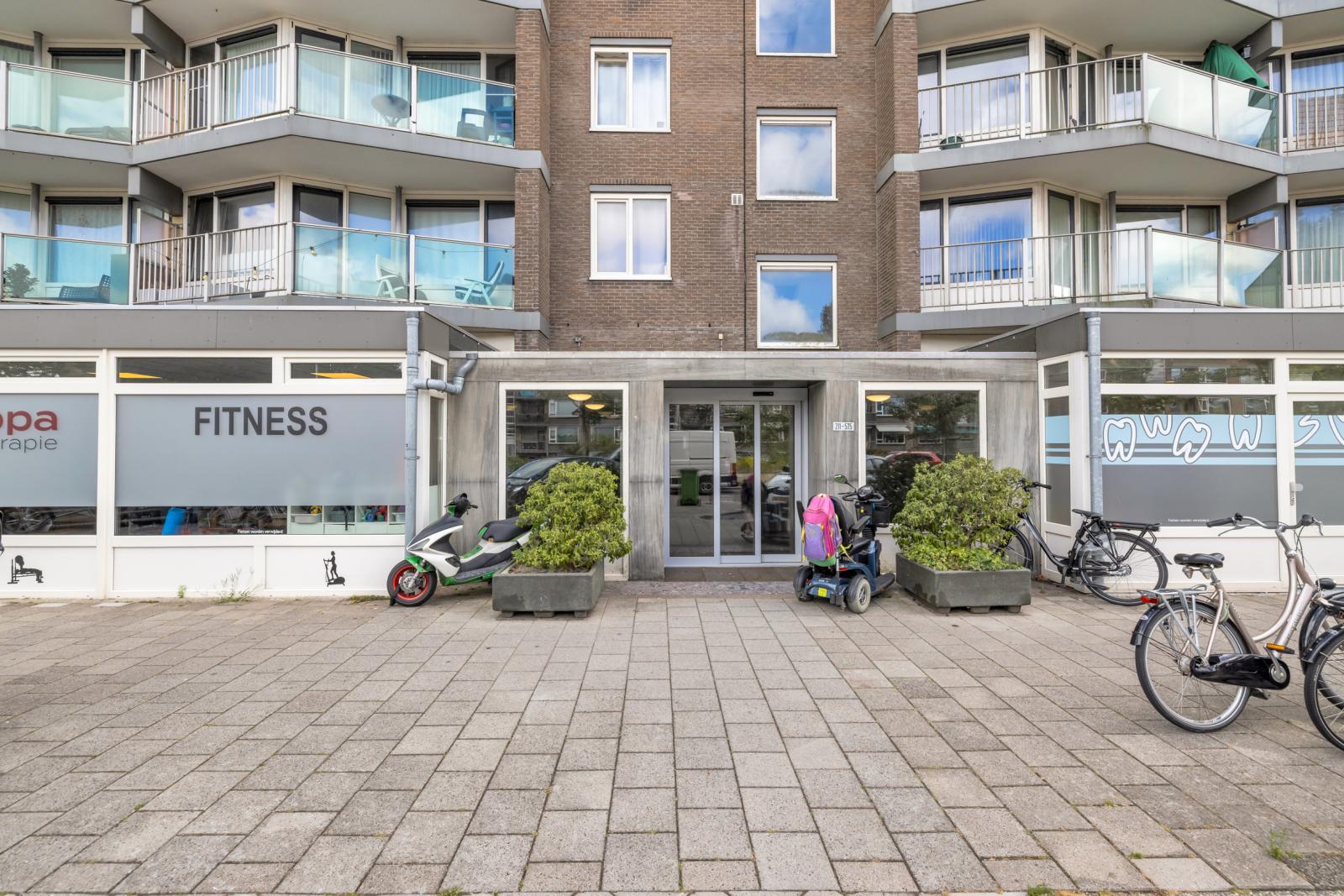 Appartement te koop: Beneluxlaan 241, Heemskerk