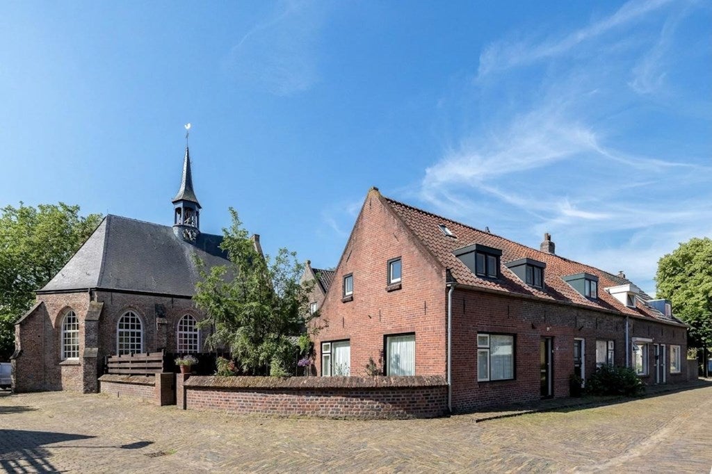 Huis Dorpstraat 1 in Den Bosch