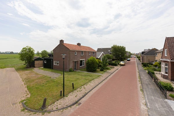 van Osingaweg 7 in Schettens