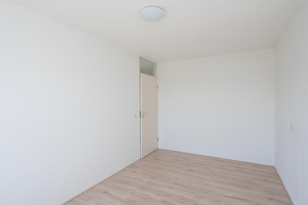 Woning te huur: Messiaenplantsoen, Almere