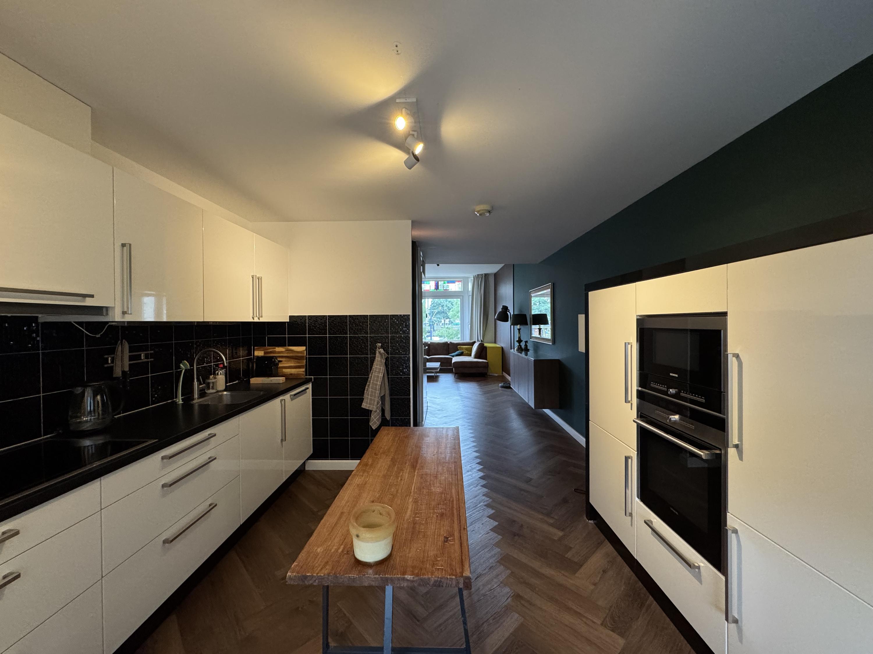 Appartement te huur: Vierambachtsstraat 159, Rotterdam