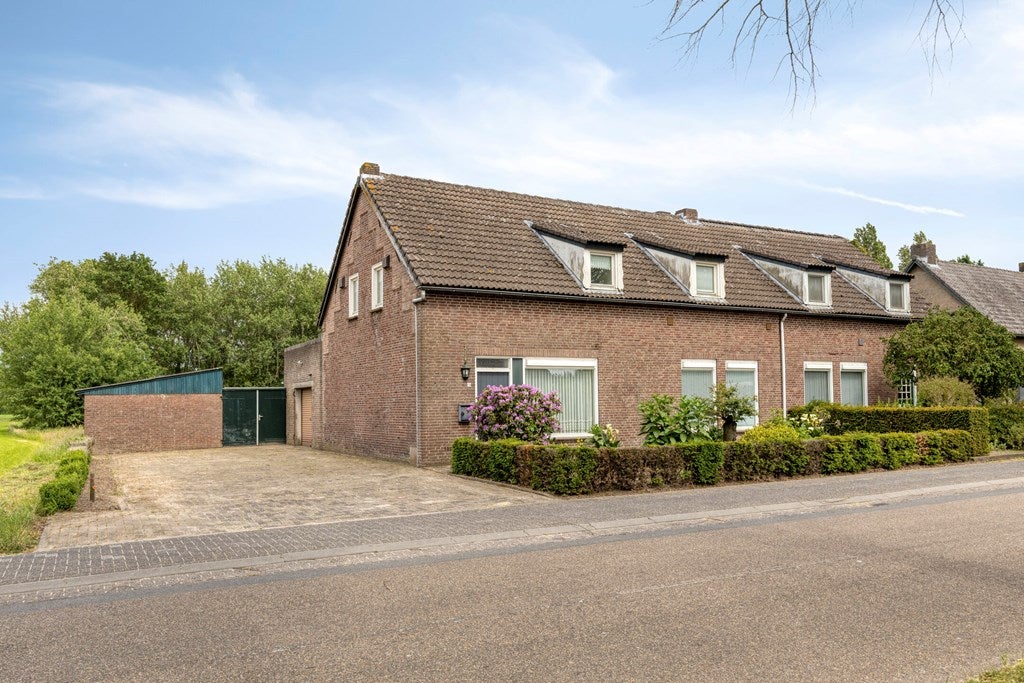 Huis Biemeren 3 in Wintelre