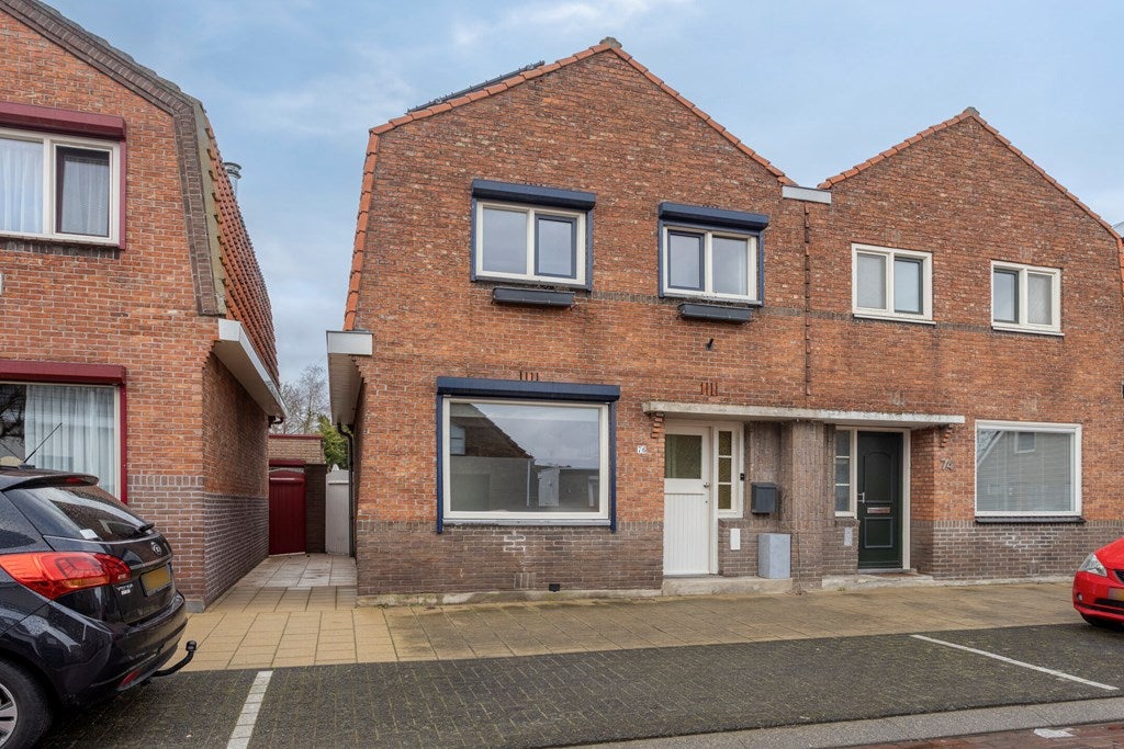 Huis Steensedijk 76 in Hulst