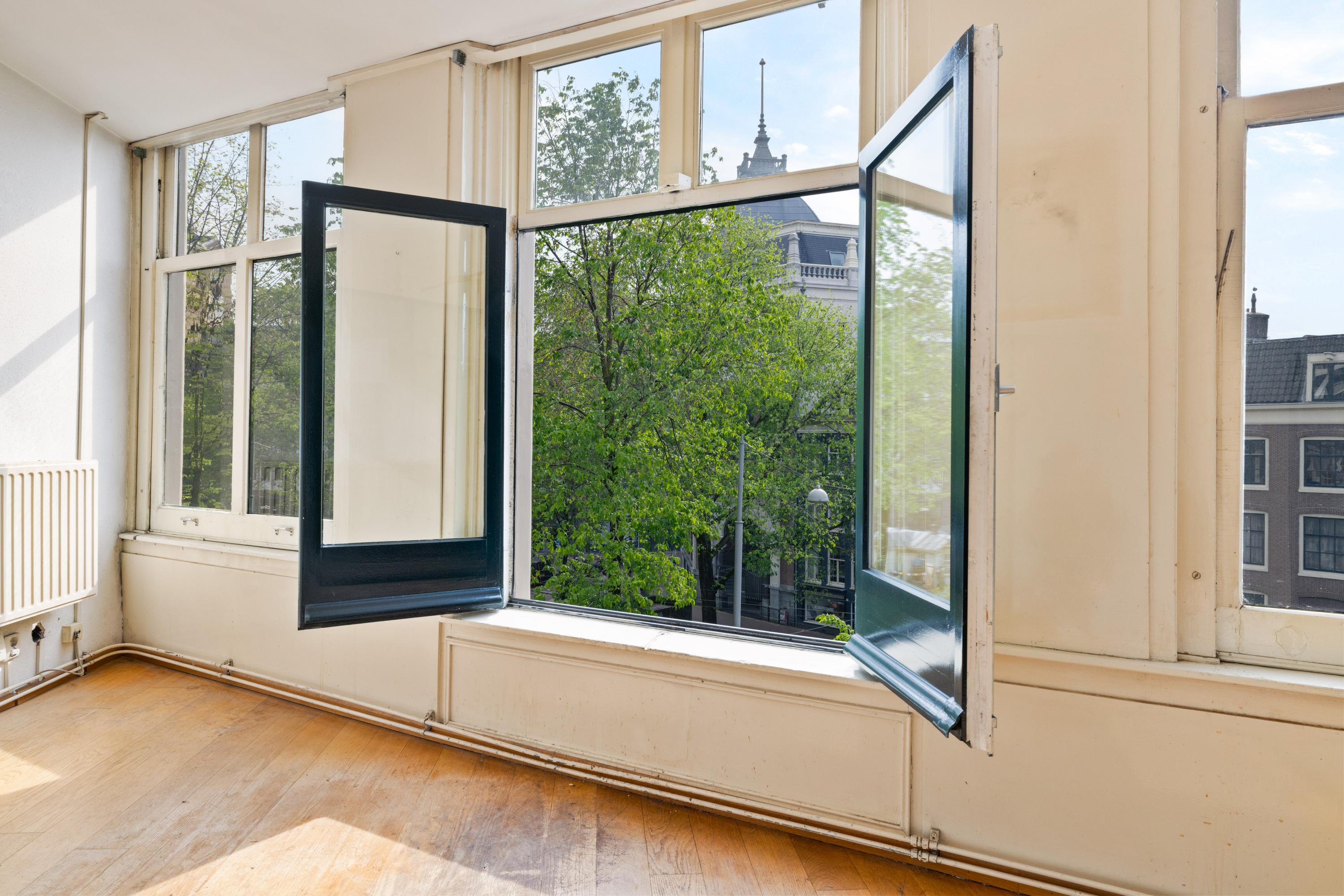 Appartement te koop: Nieuwezijds Voorburgwal 290-2, Amsterdam