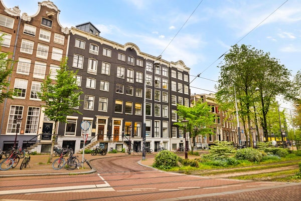 Nieuwezijds Voorburgwal 290 2 in Amsterdam
