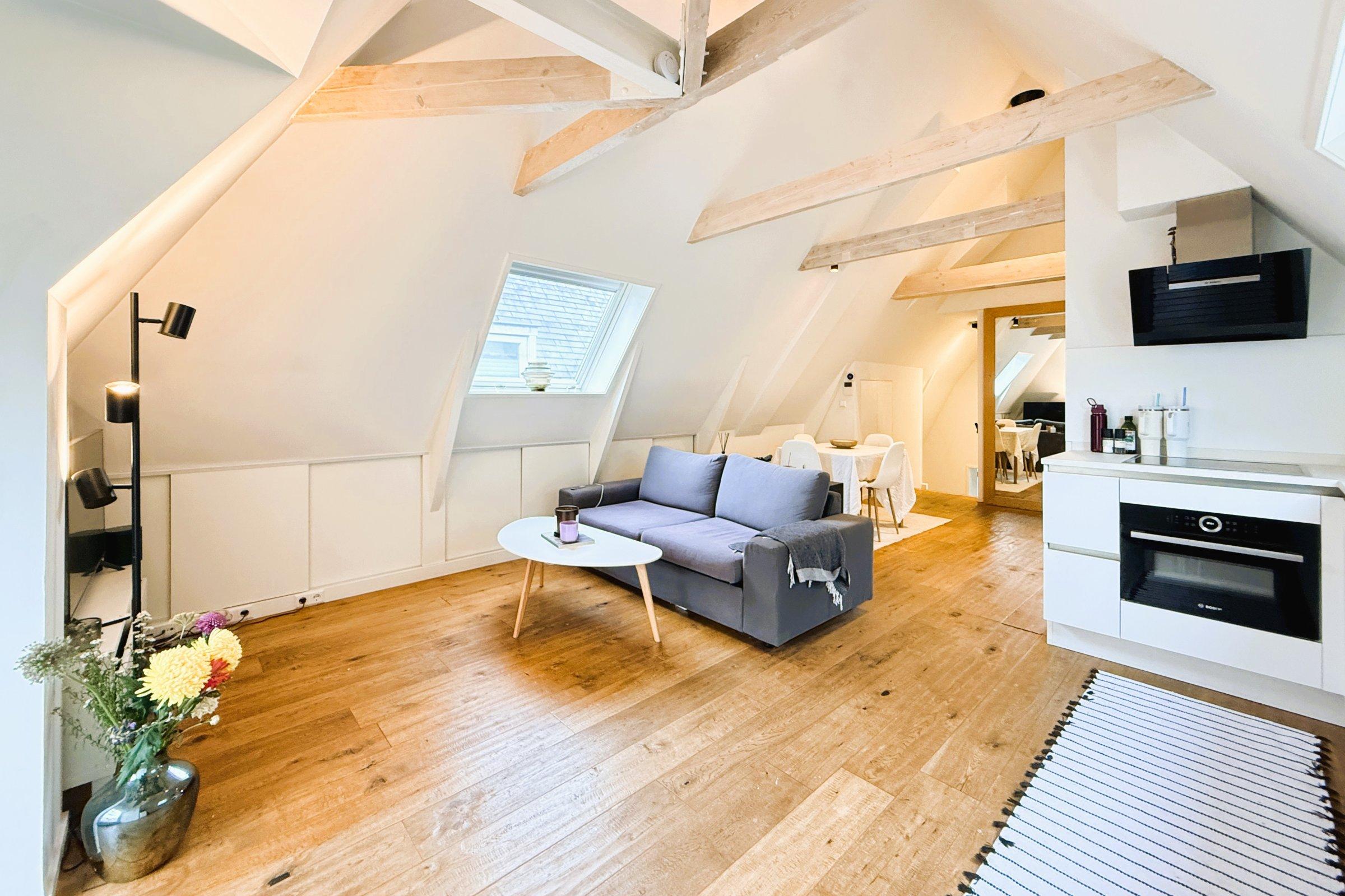 Woning te huur: Pieter Cornelisz. Hooftstraat, Amsterdam