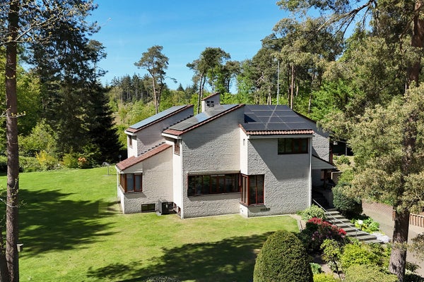 Huis Jan van Galenlaan 1 in Nijverdal