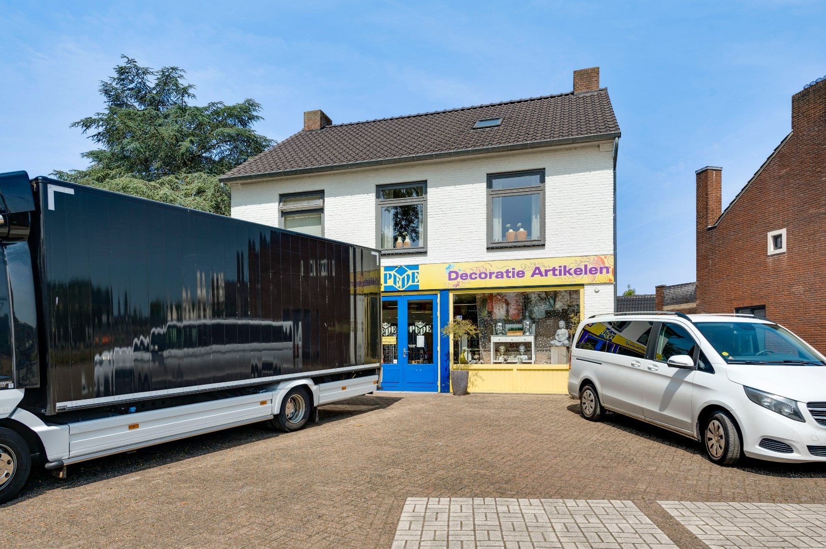 Appartement te koop: Burg. Van Houtstraat 47, Budel